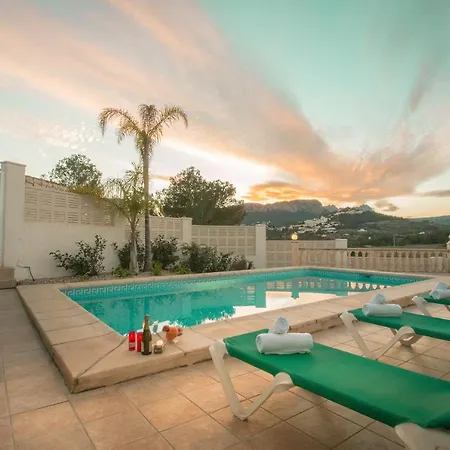 Abahana Villas Blanca Villa